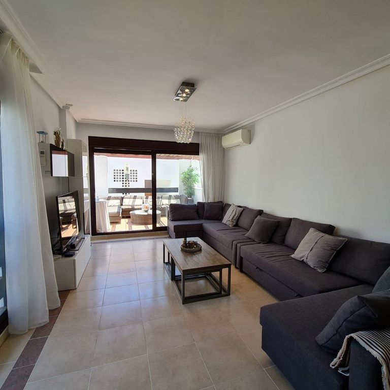 Luxury Flat for rent in Marbella, Spain - Photo 1
