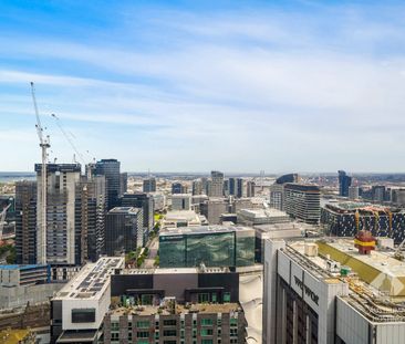 Sky-High Contemporary Living in the Heart of Melbourne CBD (Collins... - Photo 6