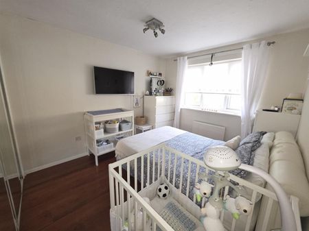 2 Bedroom Flat To Let - Photo 2