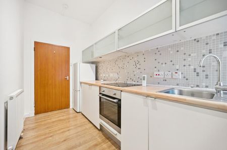 1 bedroom flat to rent - Photo 4