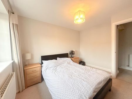 2 bedroom maisonette to rent - Photo 3