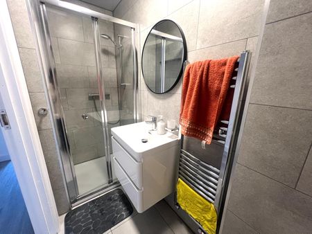 Warner Close, Harlington, Hayes, UB3 5LG - Photo 5