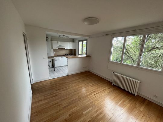 RUEI-MALMAISON - Photo 1