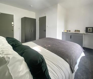 1 bedroom in a house share to rent - Photo 3