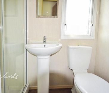 2 bedroom static caravan to rent - Photo 5