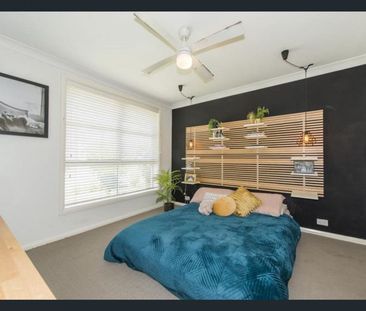 6 Munro Place, Jordan Springs - Photo 5