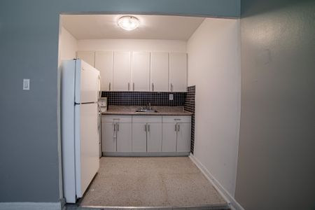 For Lease - 2369 Lake Shore Boulevard Unit# 111, Toronto, Ontario - Photo 4