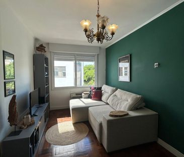 Apartamento com 2 quartos e 85m² para alugar em Auxiliadora, Porto ... - Photo 1