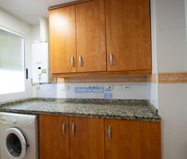 Ático de alquiler en America, Avenida de Abril - 9 de Octubre - Photo 1