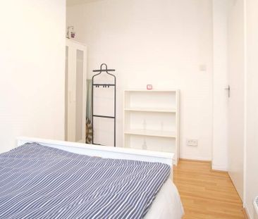 1 bedroom flat for rent - Photo 2