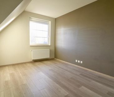 Energiezuinig, lichtrijk appartement met 2 slpks, 2 terrassen, gara... - Photo 3