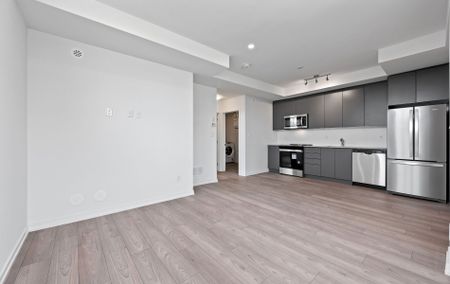 For Lease - 18 Lytham Green Circle Unit# 18, Newmarket, Ontario - Photo 3
