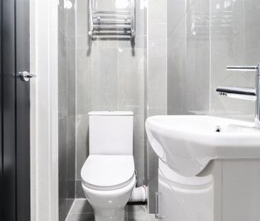 1 bedroom in a house share to rent - Photo 6