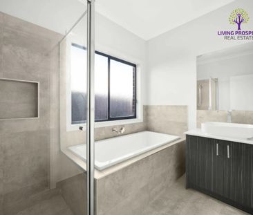 Stylish 4-Bedroom Contemporary Living in the Heart of Tarneit - Photo 5