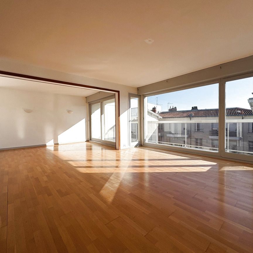 Location Appartement 4 pièces 116m² BORDEAUX 33000 - Photo 1