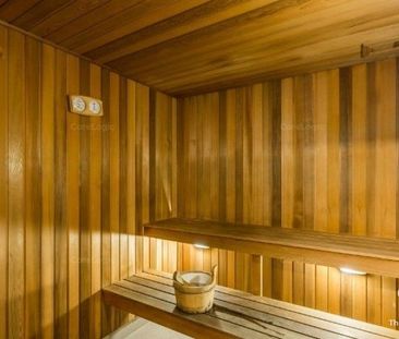 Lakeside 3-Bedroom Apartment with Stunning Views at Varsity Lakes - Photo 1