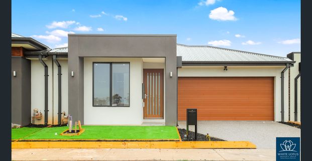 For Lease: Stunning Brand New Family Home in Tarneit - Photo 1