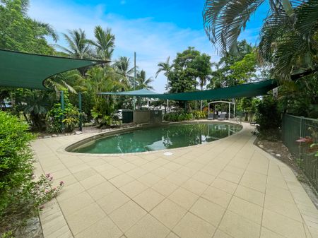 24/19-21 Poinciana Street, Holloways Beach QLD 4878 - Photo 5