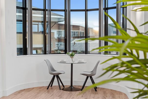 2 bedroom flat to rent - Photo 1