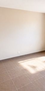 Location Appartement 1 pièce 25m² - Photo 4