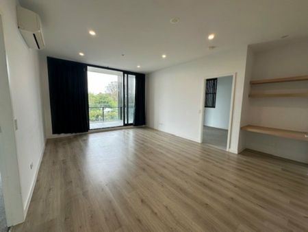 304/10 Aviators Way, Penrith NSW - Photo 2