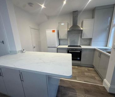 1 bedroom in a house share to rent - Photo 6