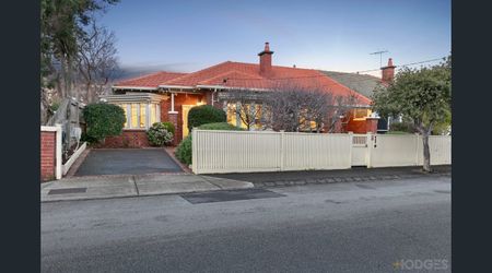 38 Marion Street, Brighton VIC 3186 - House For Rent | Domain - Photo 3