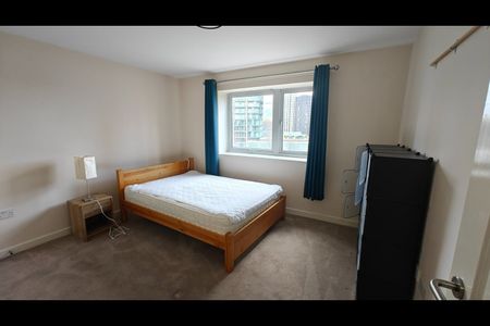 2 Bed Flat, Pampas Court, SE13 - Photo 2