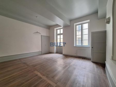 A LOUER au CENTRE-VILLE - Appartement T2, intégralement ... - Photo 2