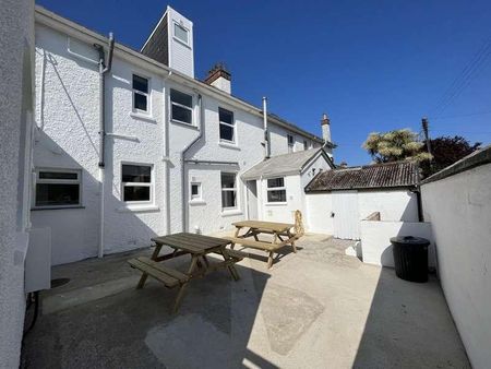 Kings Avenue, Falmouth, TR11 - Photo 5