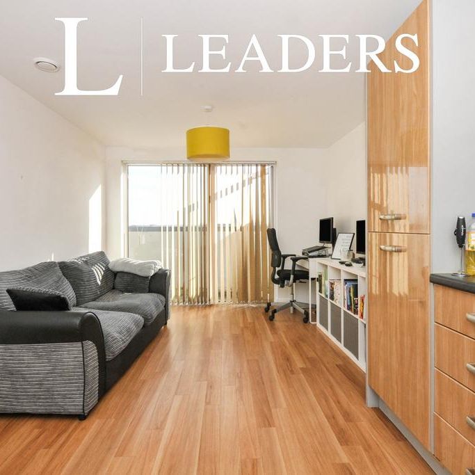 1 bedroom flat to rent - Photo 1