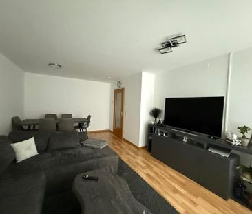 3-Zimmer-DG-Wohnung mit Einbauküche und Balkon in Möglingen - Foto 1