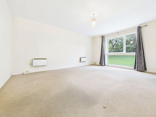 Oakley Close, Isleworth, TW7 - Photo 1