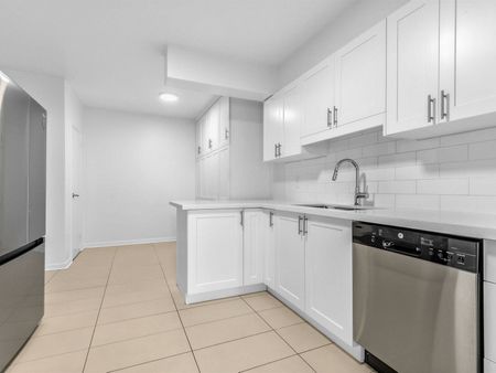 For Lease - 2500 Bathurst Street Unit# 306, Toronto, Ontario - Photo 2