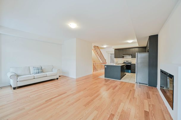 For Lease - 27 minnock Street, Caledon, Ontario - Photo 1