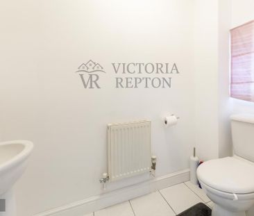 3 bedroom terraced house to rent - Photo 5