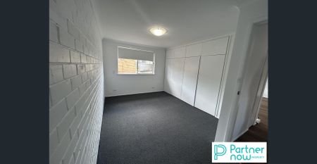 Renovated Unit in North - Photo 4