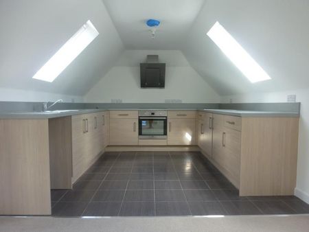 1 bedroom detached house to rent - Photo 2