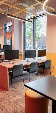 Luxury 5 bedroom student apartment with Ensuite bathrooms - Photo 2