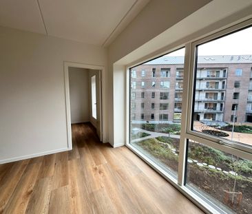 Lys 3-værelses lejlighed med altan i Nørresundby - Foto 4