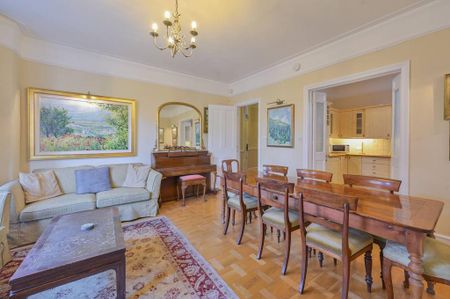 3 bedroom flat to rent - Photo 3