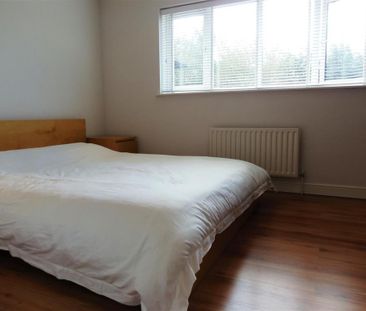 2 bedroom semi-detached house to rent - Photo 4