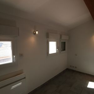 Location Appartement 2 pièces 53m² AIX EN PROVENCE 80ème - Photo 2