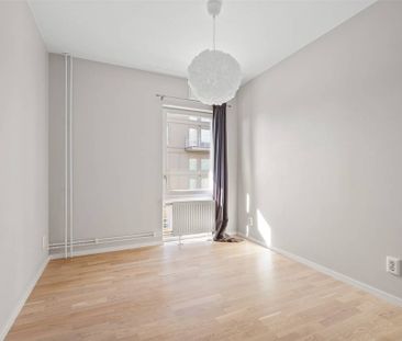 Snödroppsgränd, Hässelby - Photo 1