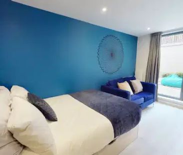 Deluxe Studio - Photo 6