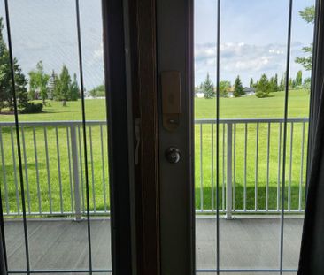 All-Inclusive! Bring your suitcase and settle into your fully furnished, family friendly condo! - Photo 6