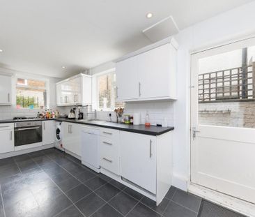 3 bedroom terraced house to rent - Photo 6