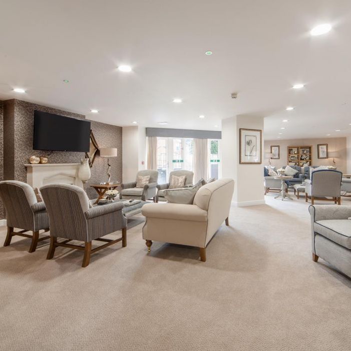 TO RENT - Algar Court, 231 Penn Road, Wolverhampton, West Midlands, WV4 5UP - Photo 1