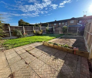 2 bedroom terraced house to rent - Photo 2