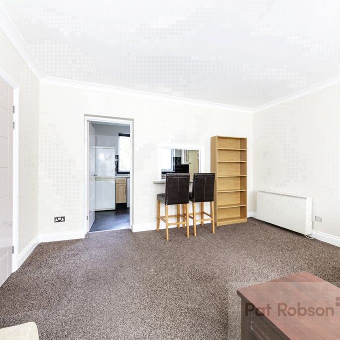 Jesmond Park Court, Newcastle Upon Tyne - Photo 1